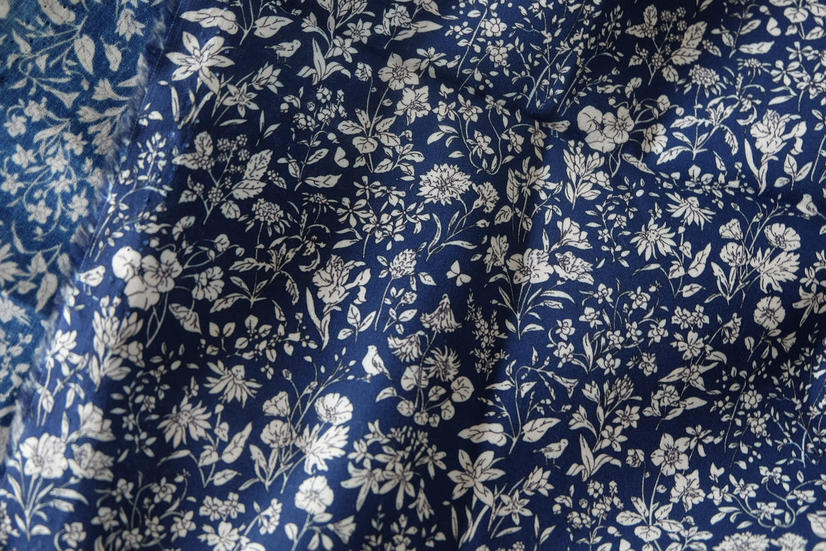 Navy Botanical Cotton Lawn — 3.28 yd