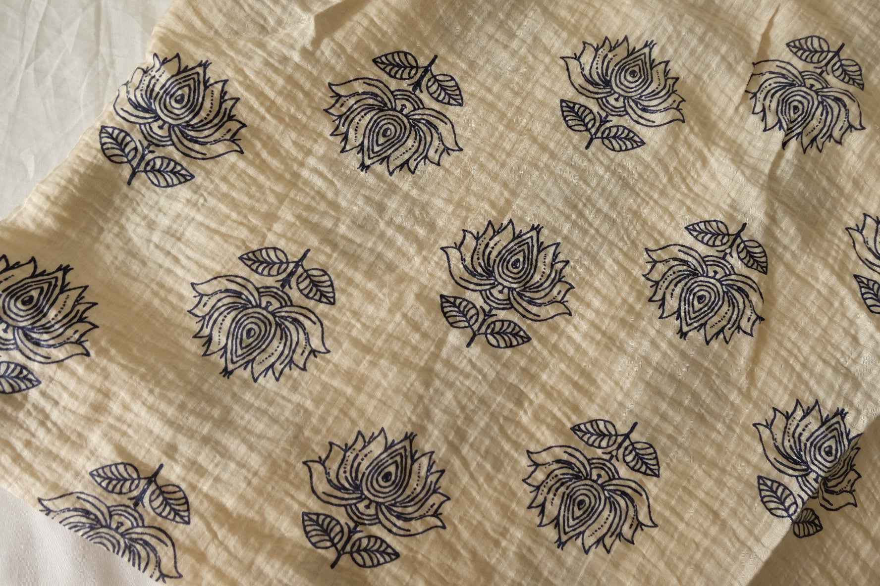 Line Drawing Floral Tencel Cotton Fabric – 1.6 Yards