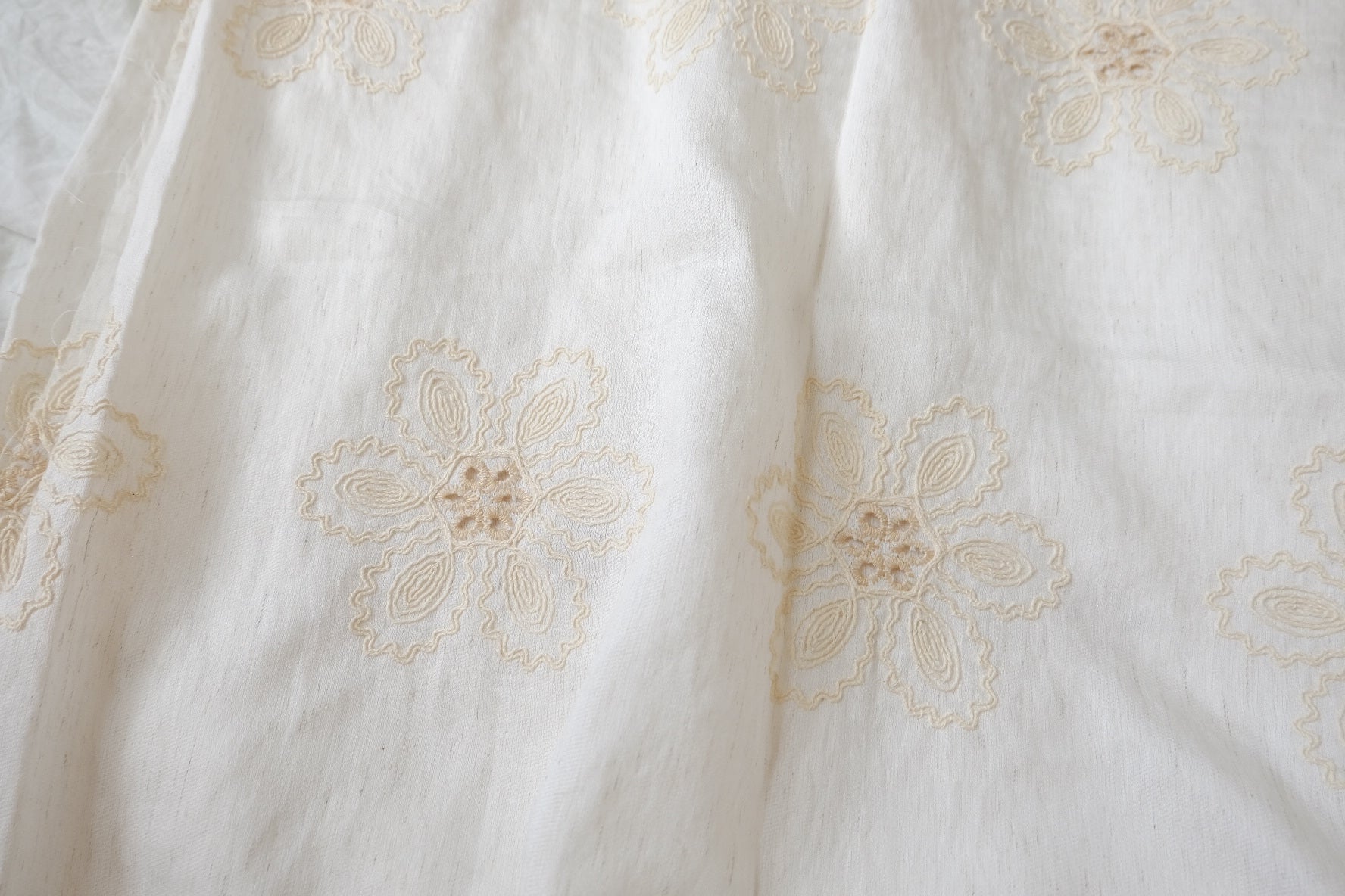 Ivory Embroidered Tencel Linen, 2.2 Yards