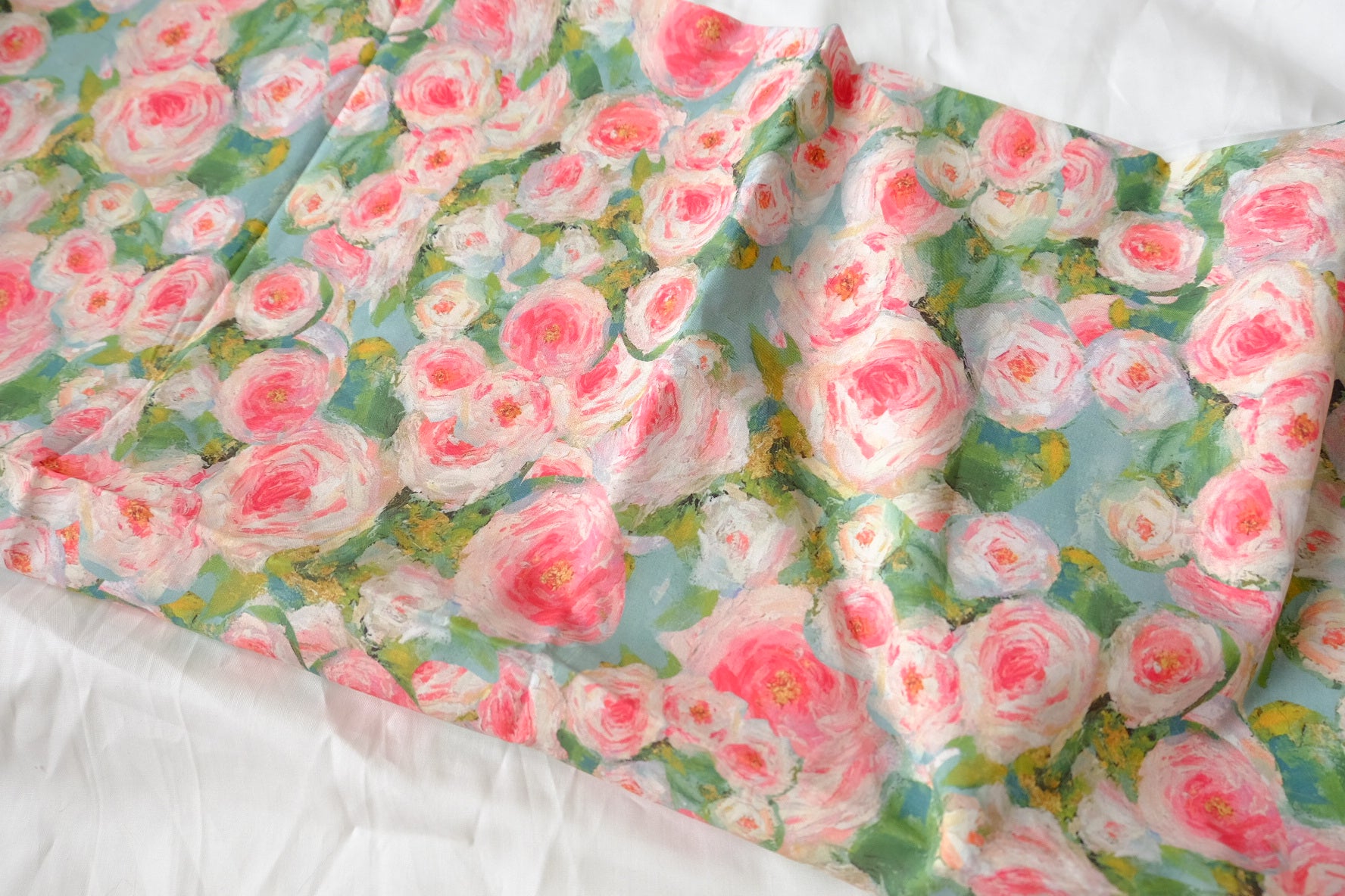 Painterly Rose Garden Cotton Lawn Fabric - 3.28 yd