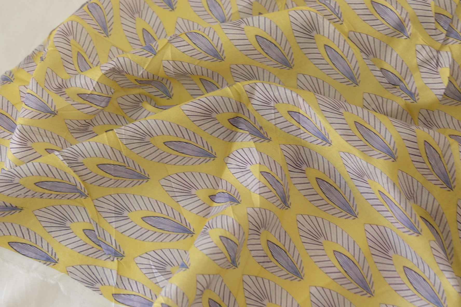 Geometric Leaf Cotton Lawn Fabric – 2.2 yd