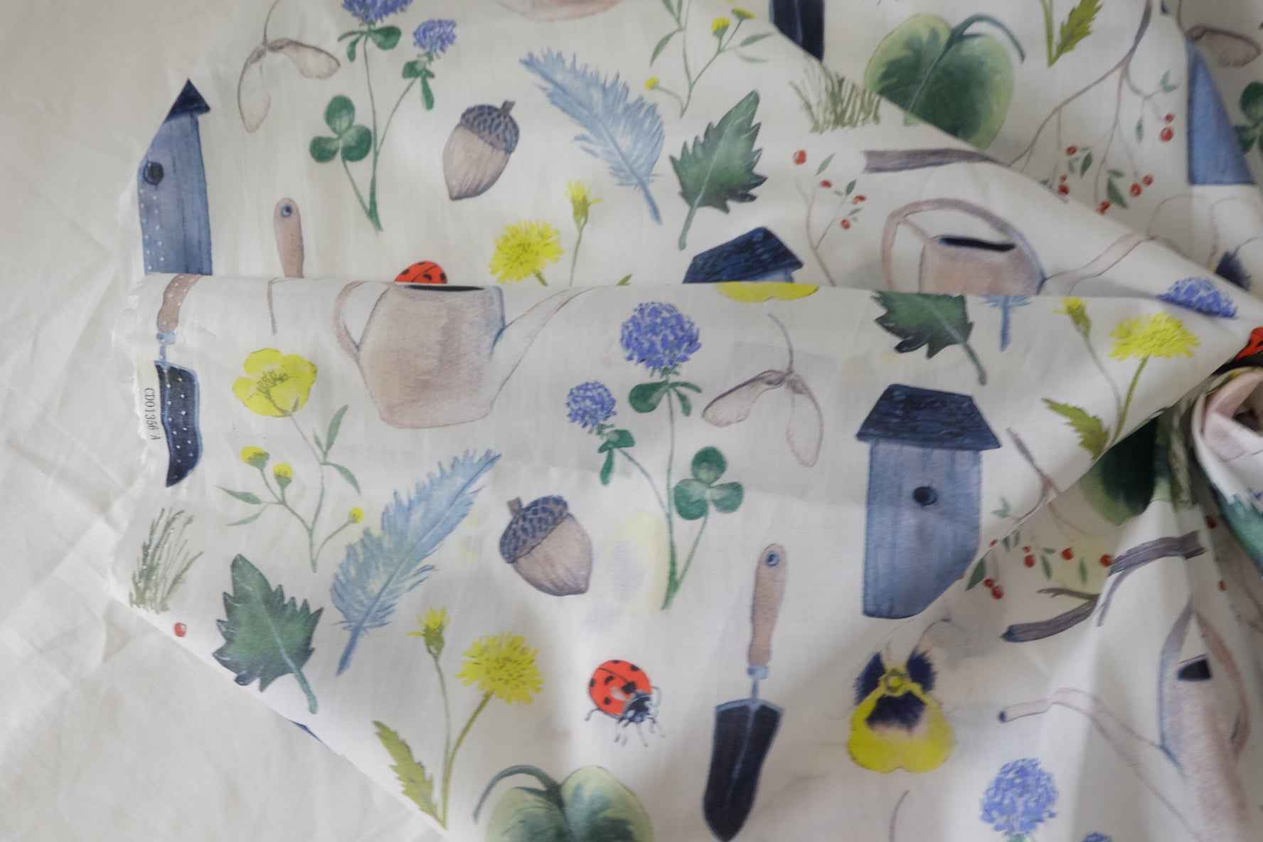 Garden Notes Ultralight Cotton Lawn – 2.2 yd/3.3 yd