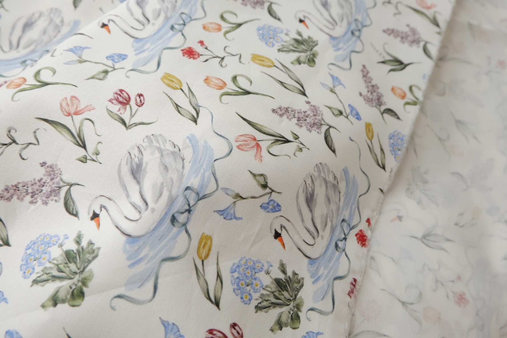 Swan Garden Cotton Twill, 1.64 Yards
