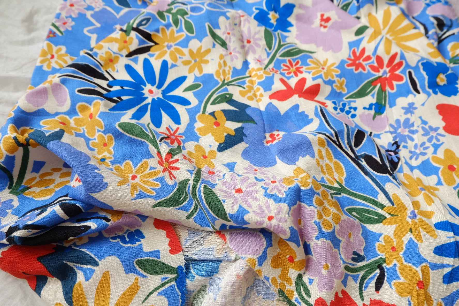 Stretch Linen-Cotton Floral Fabric - 1.64 yd