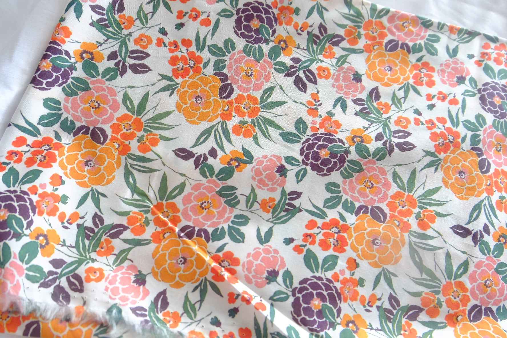 Vintage Garden Cotton Lawn Fabric - 3.83 yd