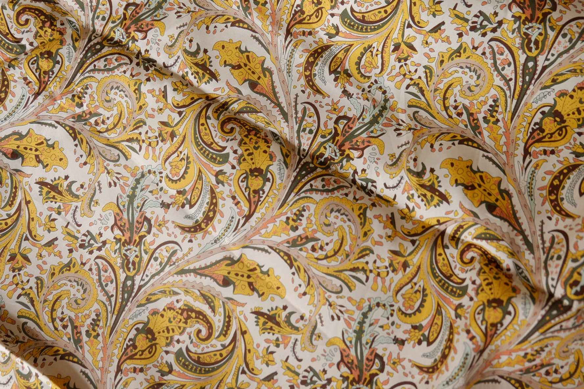 Golden Paisley Garden Fine Cotton Poplin – 3.28 yd