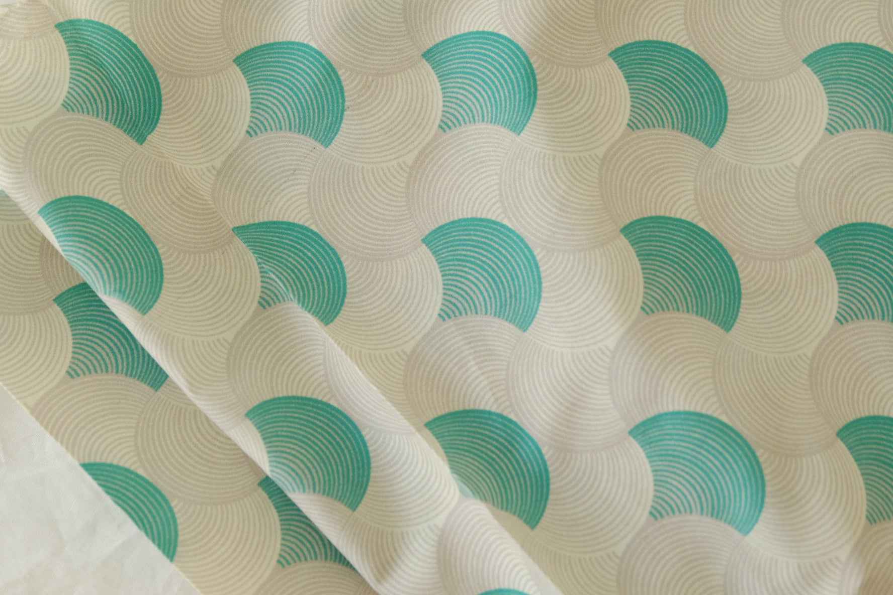 Modern Wave Pattern Cotton Sateen Geometric Print Fabric – 2.2 yd