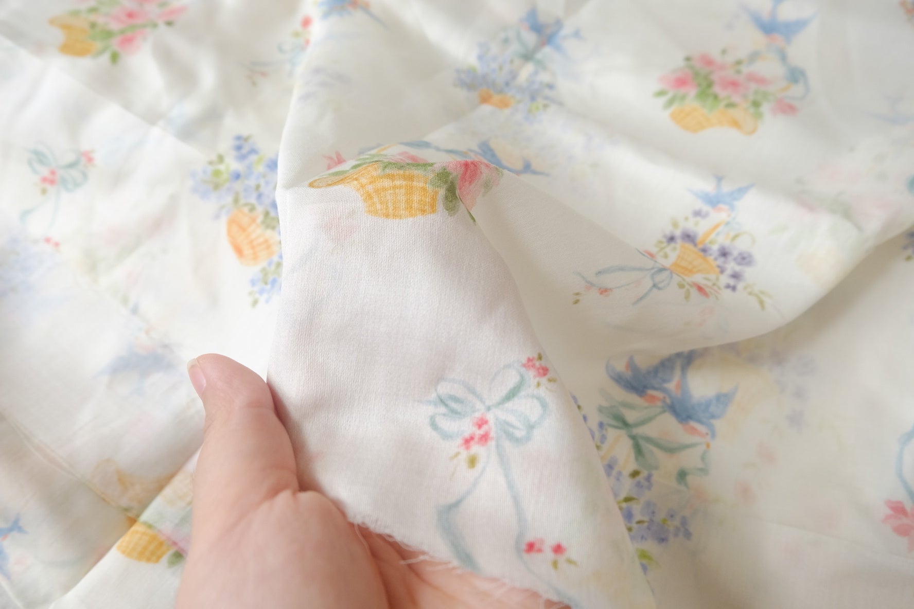 Bluebird Basket Print Silky Cotton Sateen Fabric - 2.19 yd
