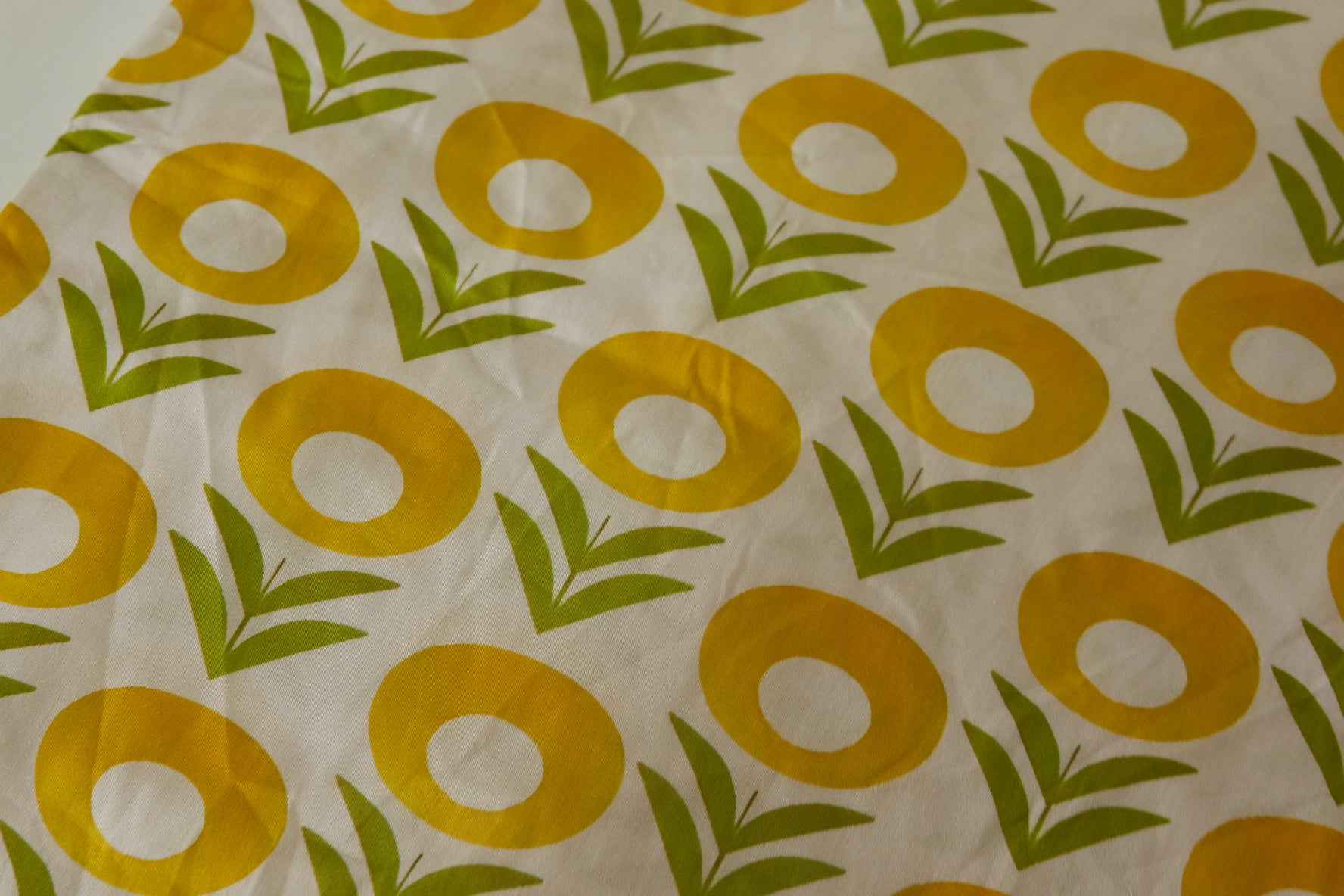 Mustard Mod Floral 80s Cotton Sateen – 3.3 yd