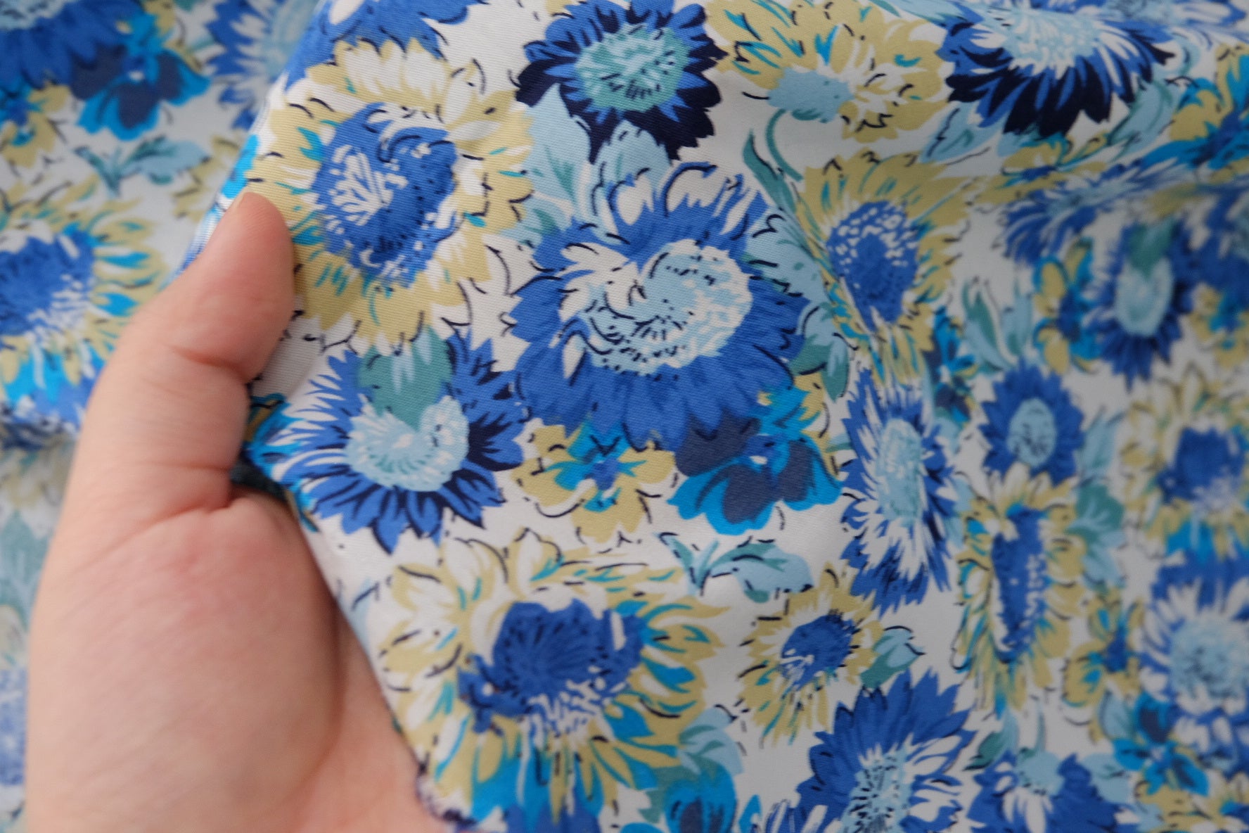 Blue Sunflower Cotton Poplin – 3.3 yd