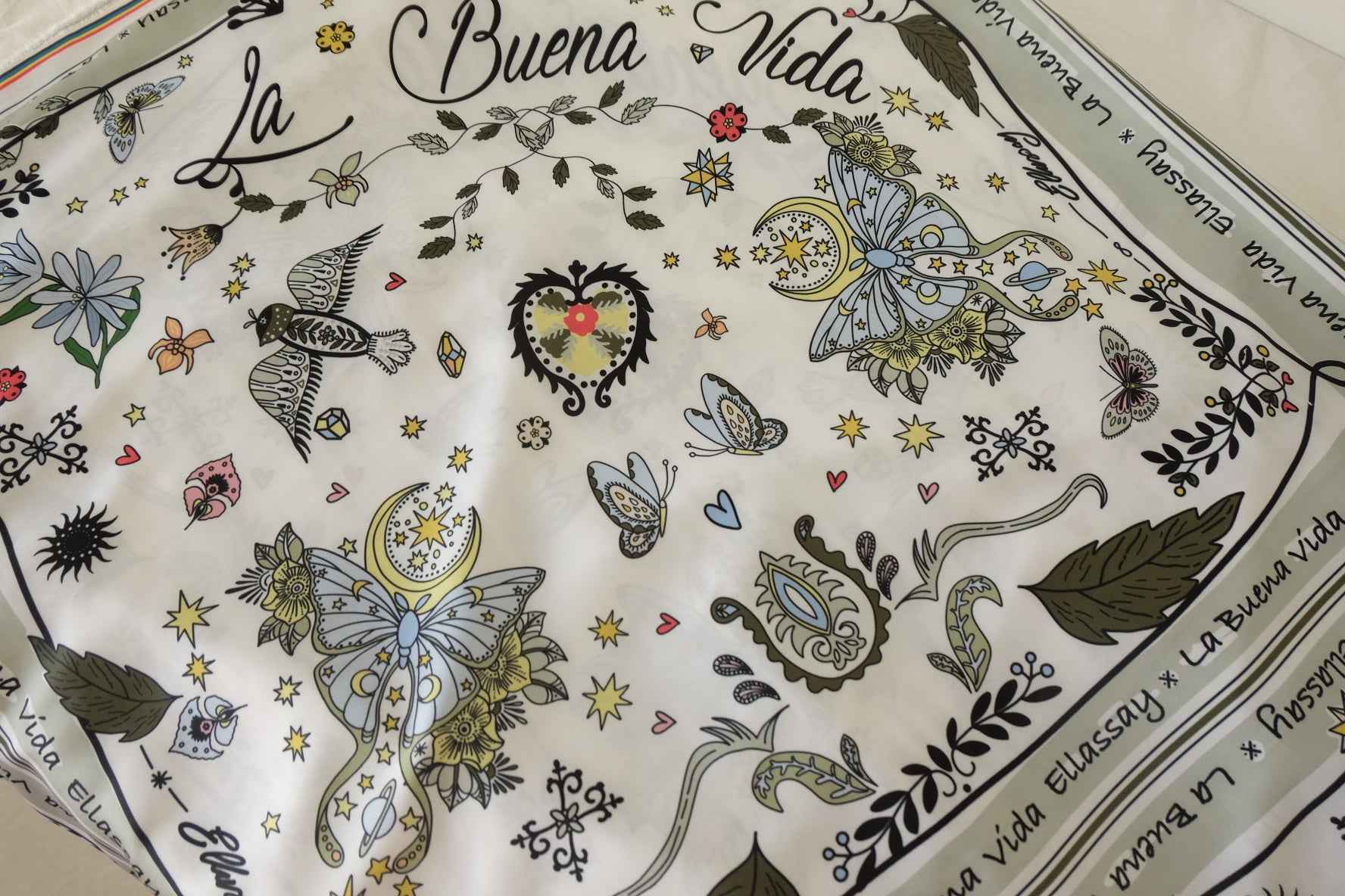 Silk-Like Polyester Chiffon Scarf Print Fabric-1.64 yds