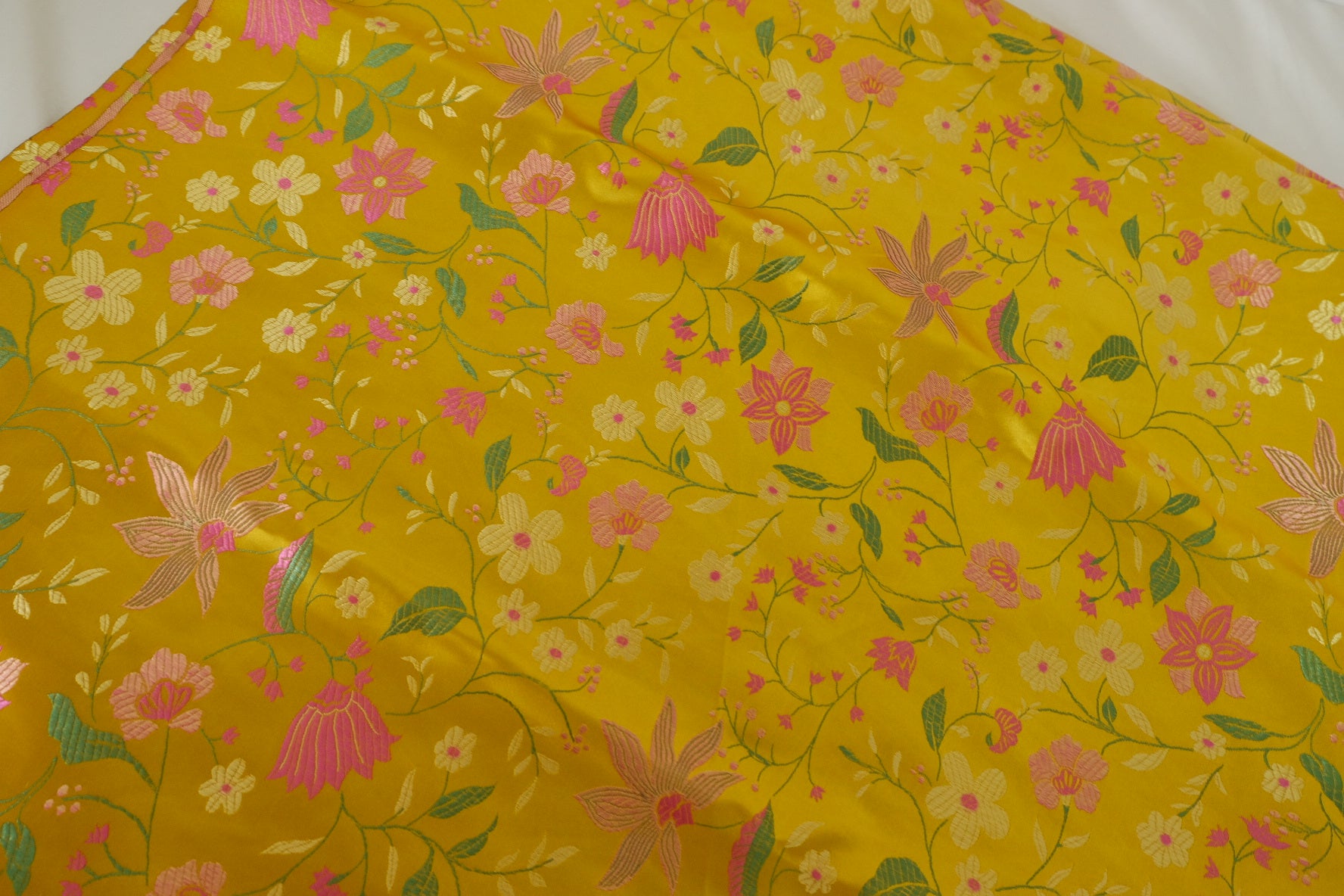 Golden Floral Jacquard Brocade Fabric – 2 yd