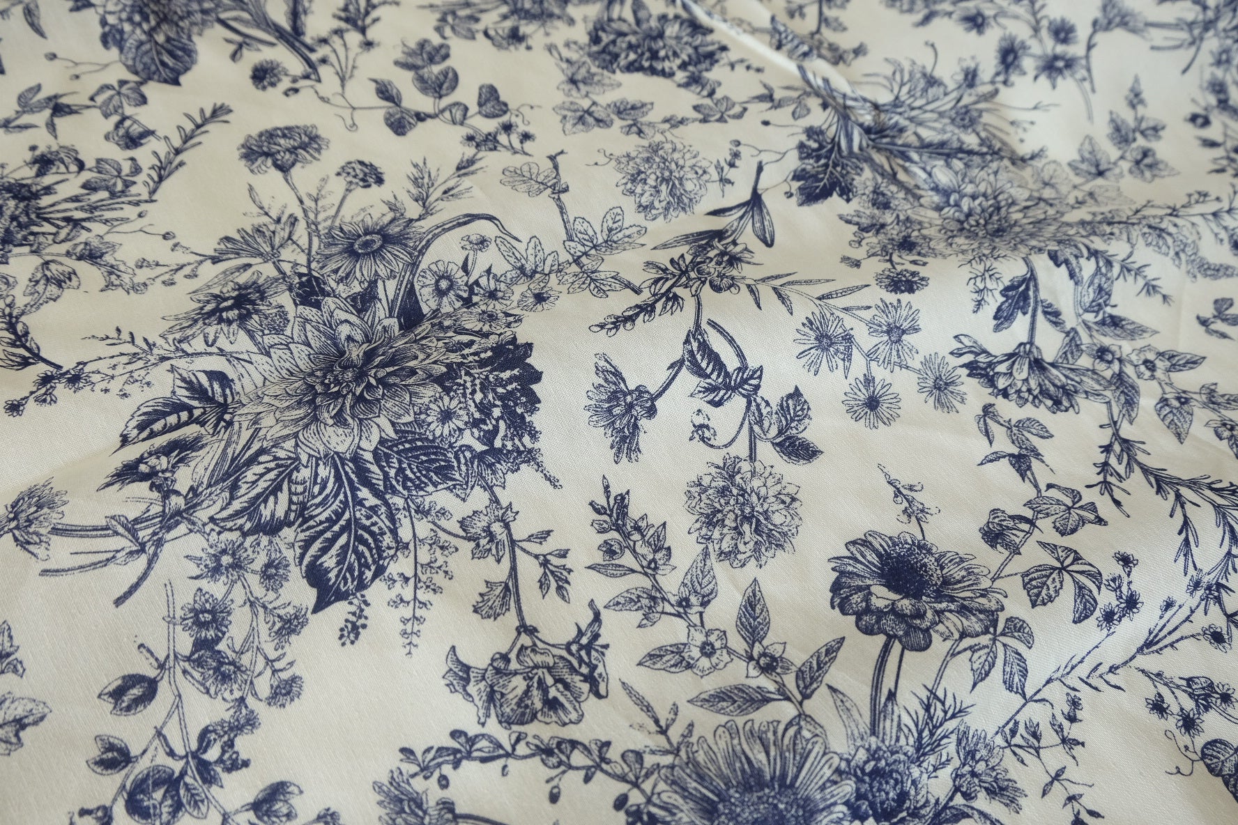 Vintage Botanical Sketch Cotton Fabric – Blue & White Floral Print – 3.3 yd