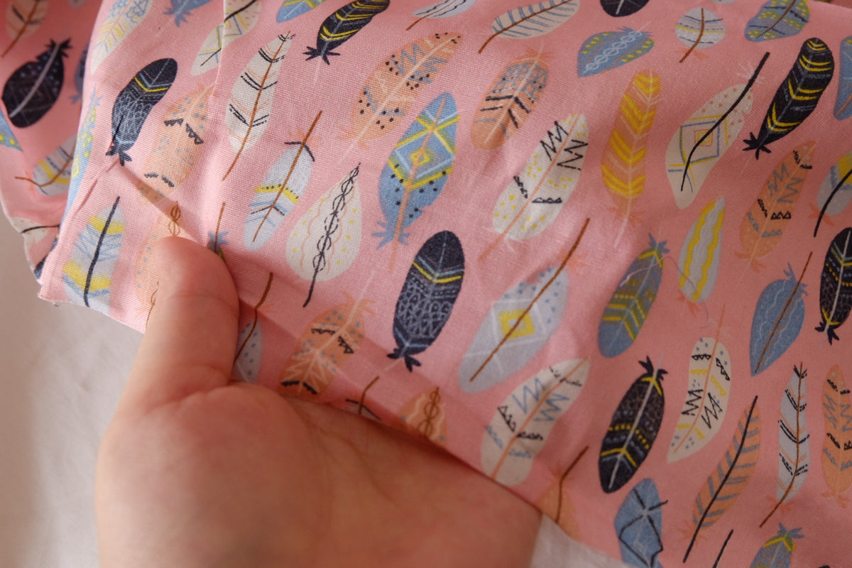Pink Feather Print Cotton Poplin – 3.3 yd