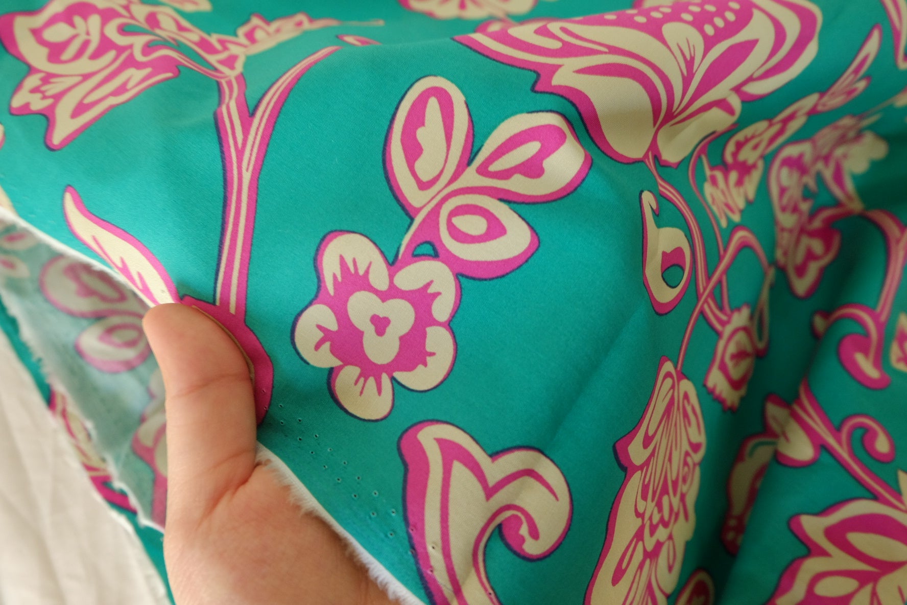 Teal Vine Floral Cotton Poplin Fabric – 3.3 yd