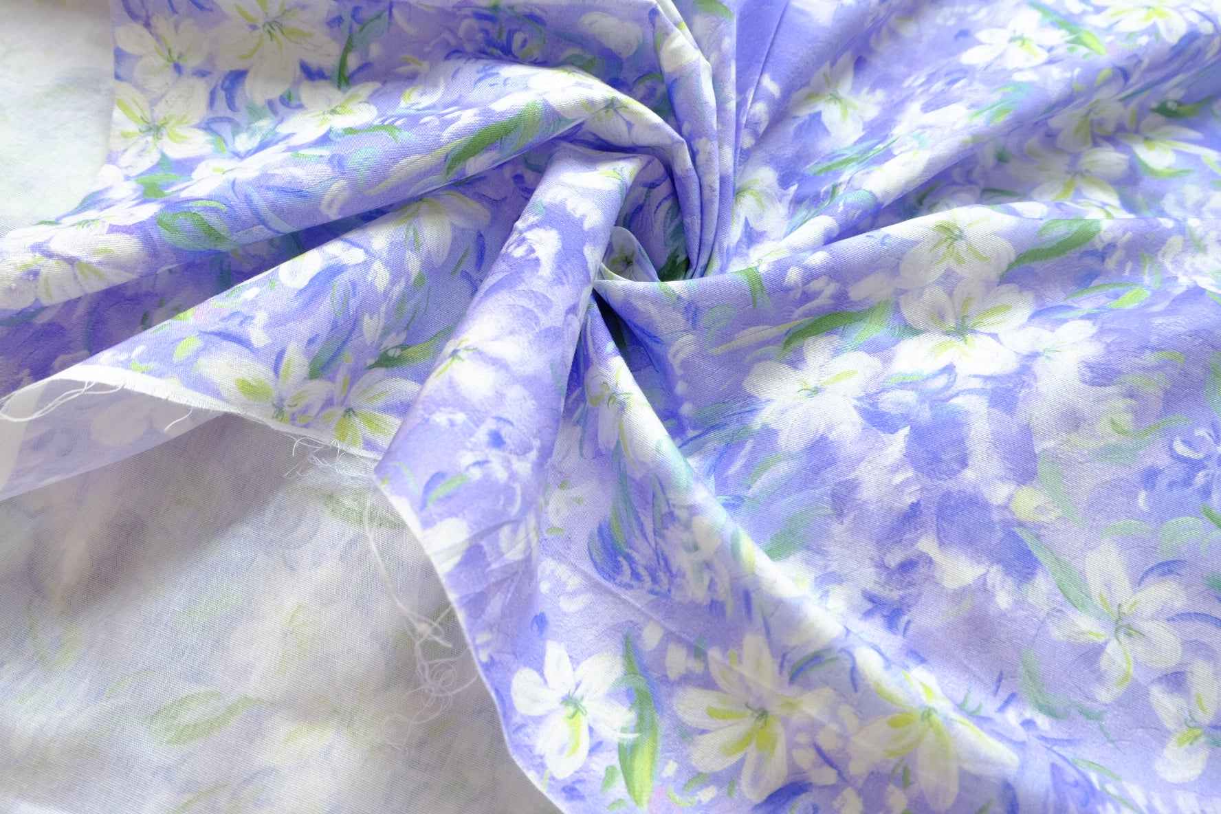 Lavender Floral Cotton Fabric, Soft 40s Lightweight Print, 2.52 Yards