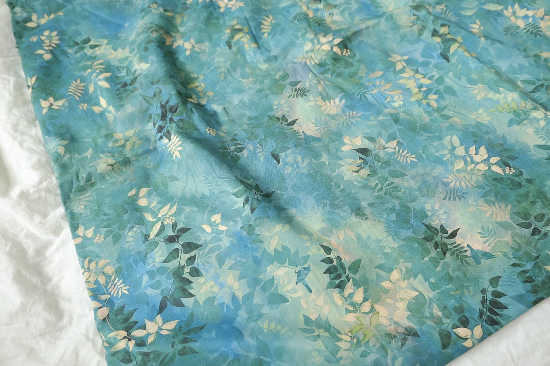 Blue Green Watercolor Leaf Cotton Lawn — 2.19 yd