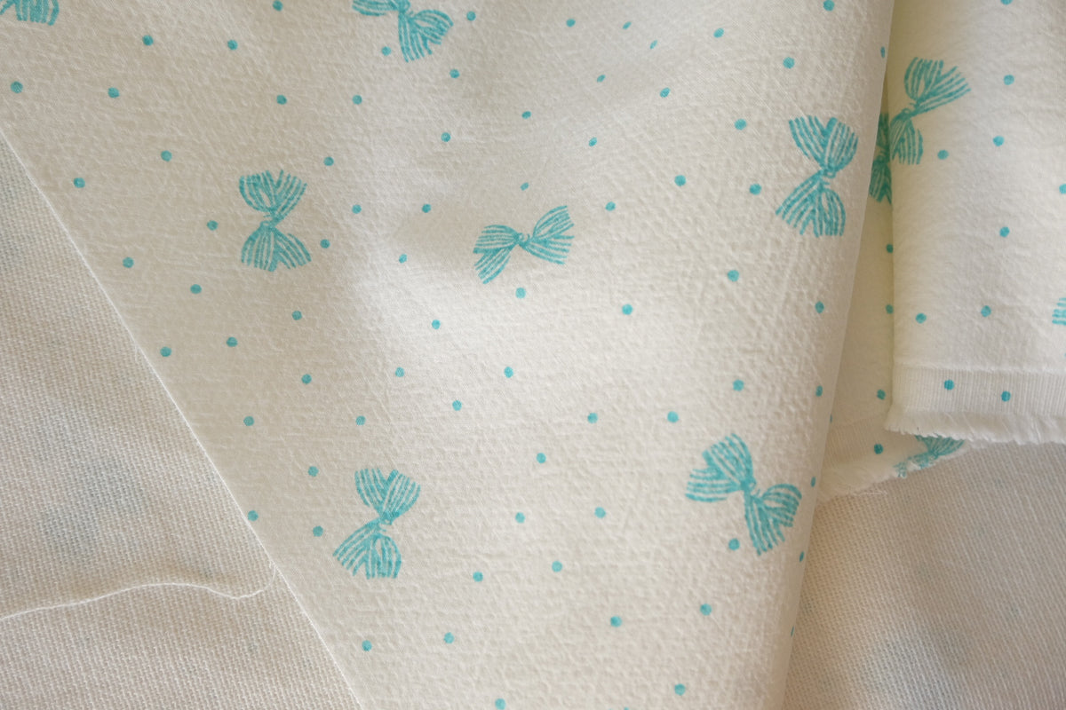 Mint Bows Textured Double-Faced Cotton – 2.19 yd