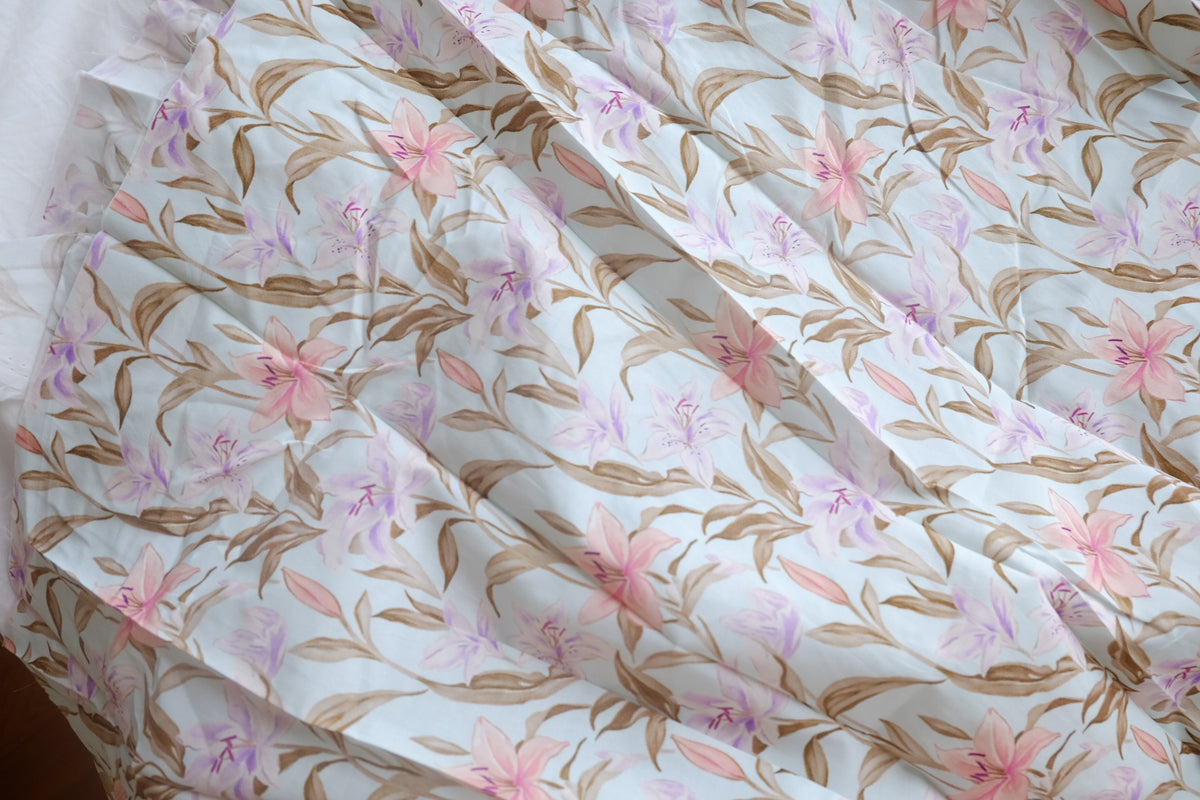 Watercolor Lily Cotton Poplin – 3.3 yd + 0.5 yd Bonus