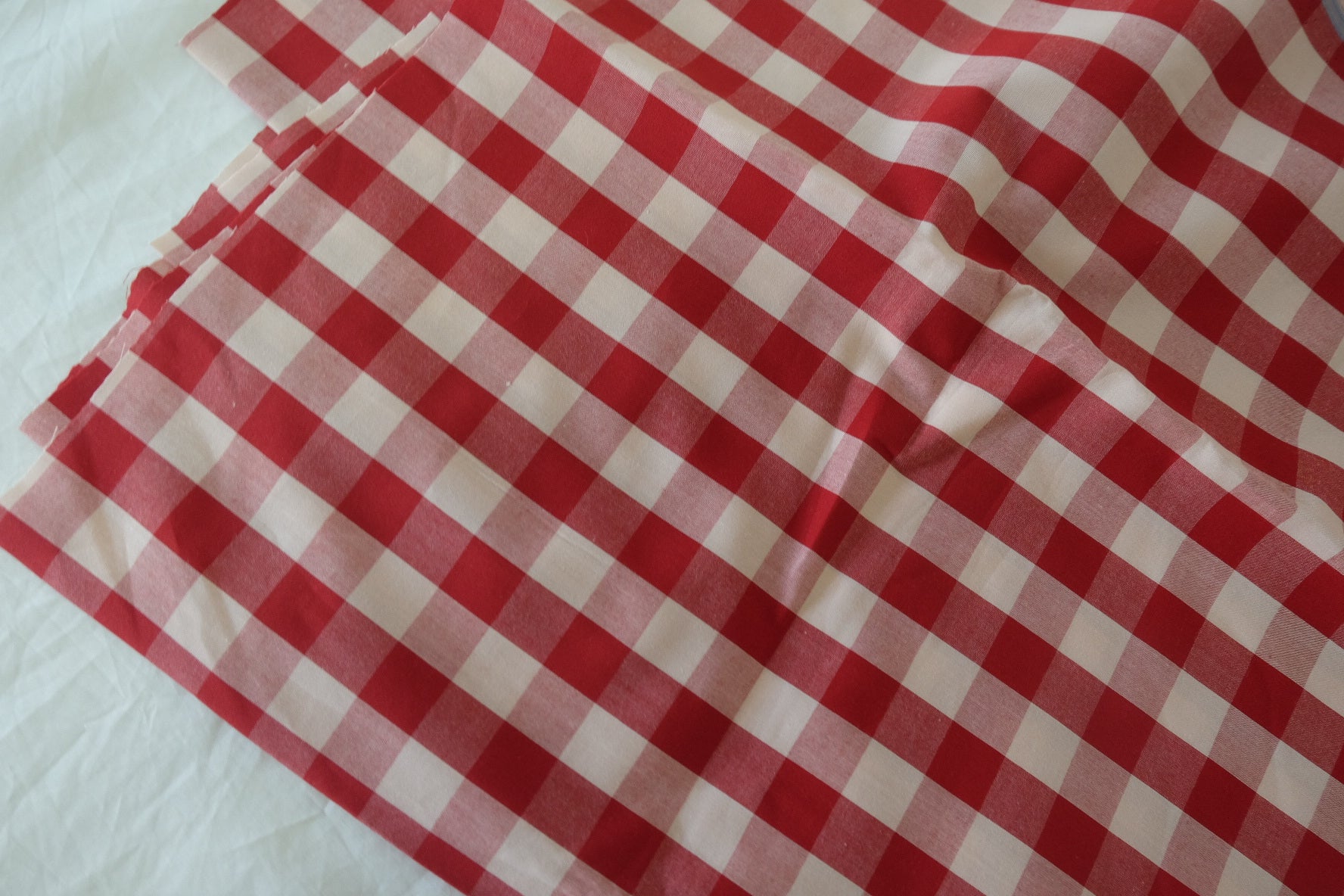 Red Gingham Yarn-Dyed Combed Cotton Fabric – 3.3 yd