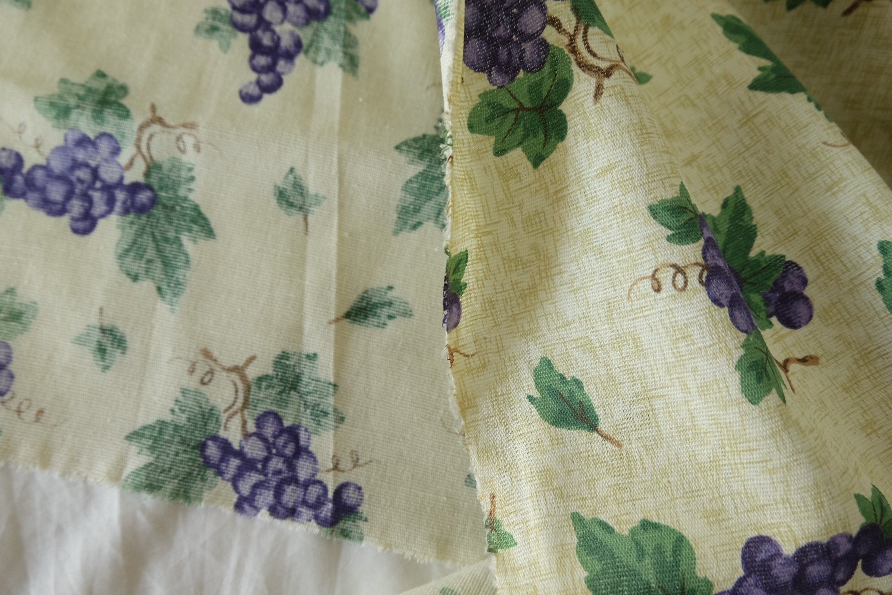 Grape Garden Cotton Linen Blend Fabric – 2.2 yd