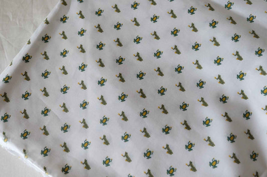 Tiny Frog 60s Cotton Poplin Fabric – 2.2 Yards