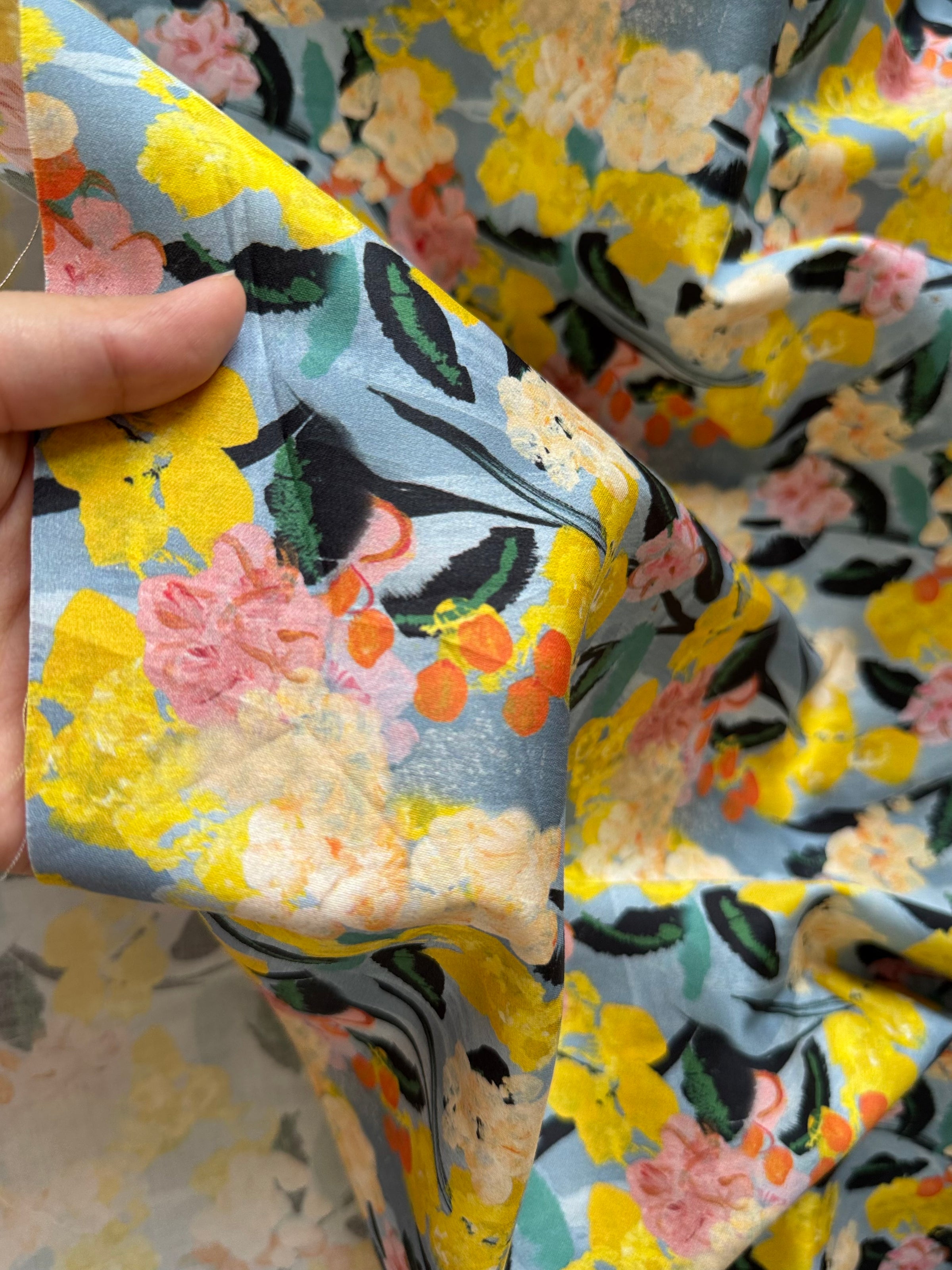 Crisp Floral Cotton Sateen Fabric — 2.19 yd