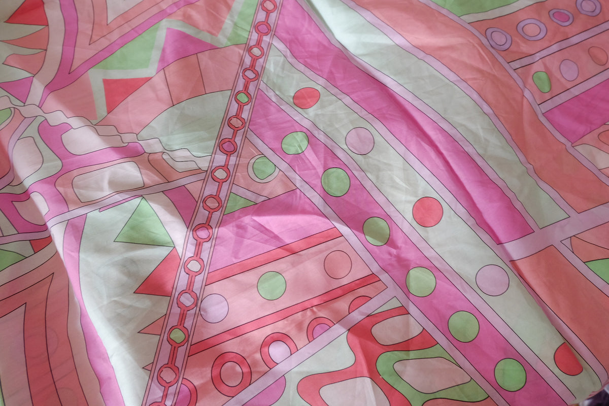 Retro Riviera Geometric Print Cotton Lawn – 2.52 yd