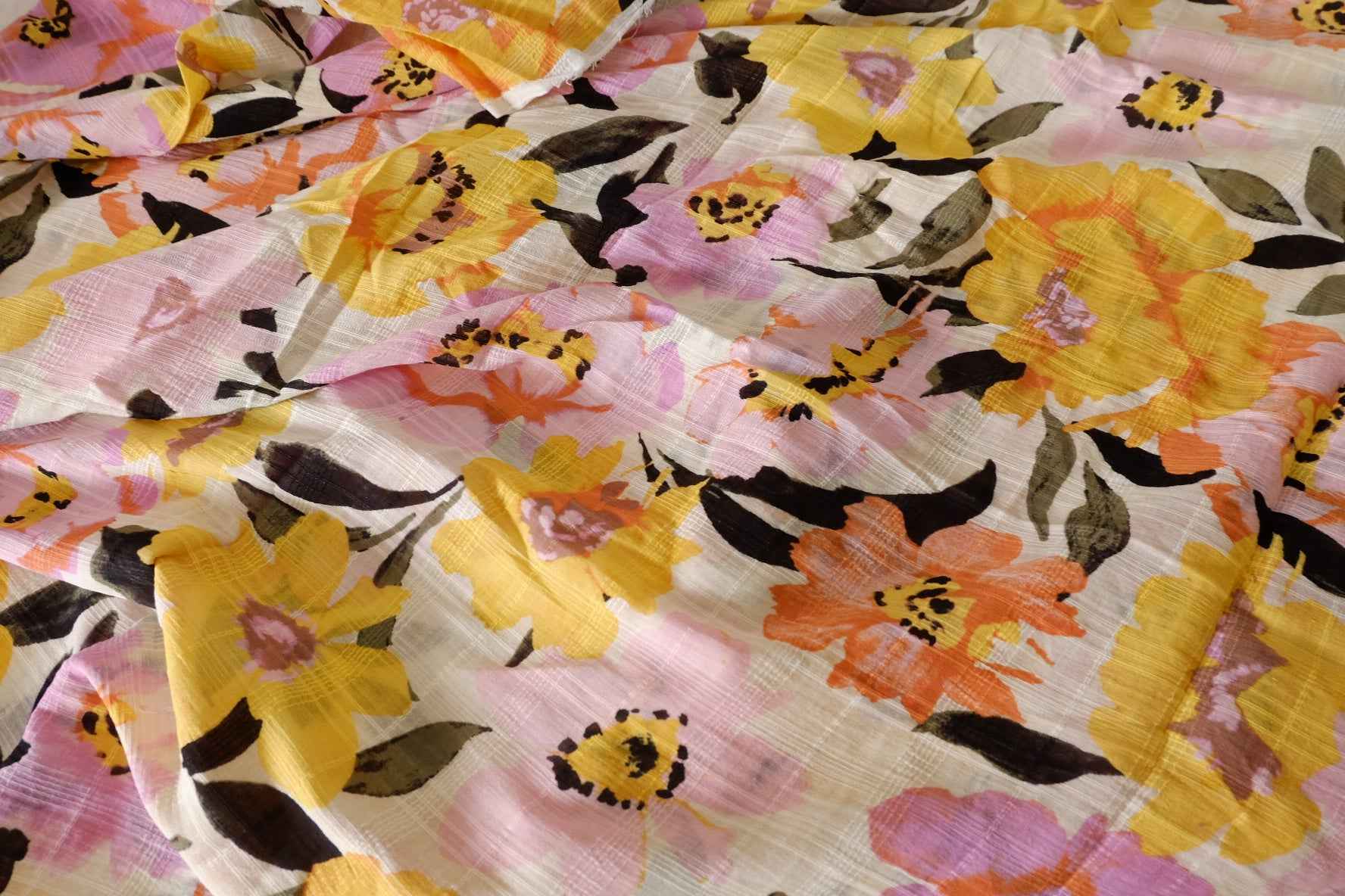 Painterly Floral Textured Cotton Fabric – 3.3 Yards