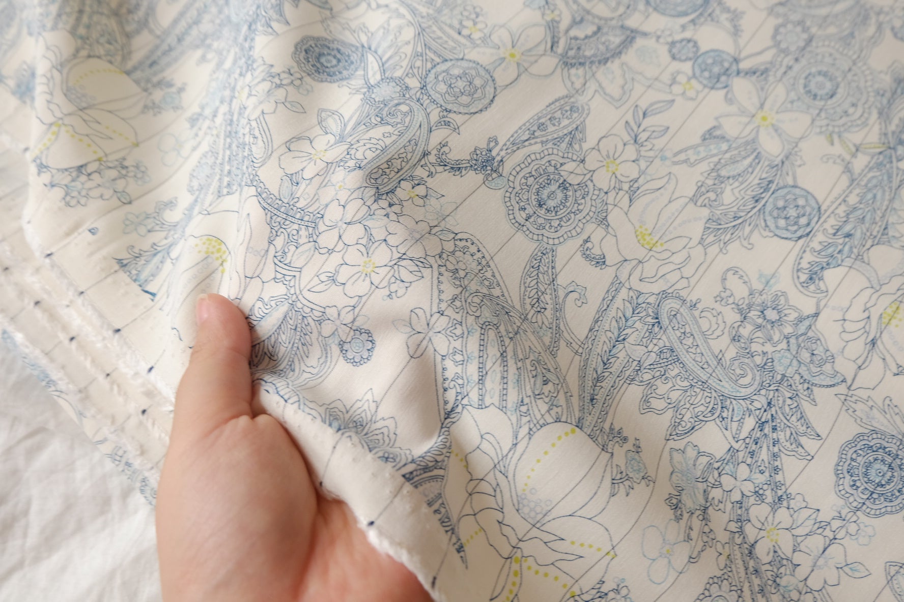 Blue Paisley Floral Lyocell Linen Blend Fabric, Soft Structure, 2.2 Yards