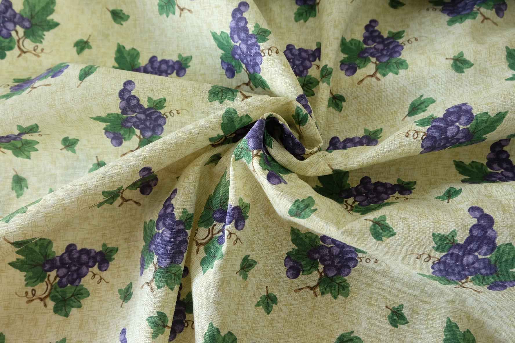 Grape Garden Cotton Linen Blend Fabric – 2.2 yd