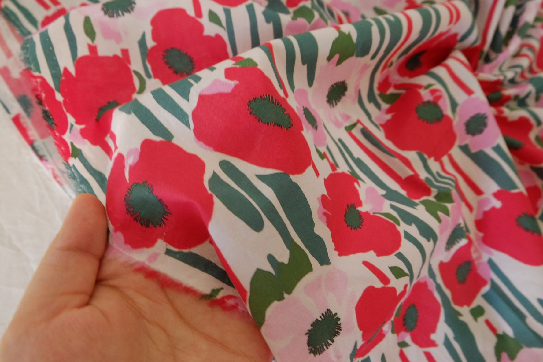 Retro Poppy Stripe Cotton Lawn Fabric – Red Floral Print (1.1 yd Cut)