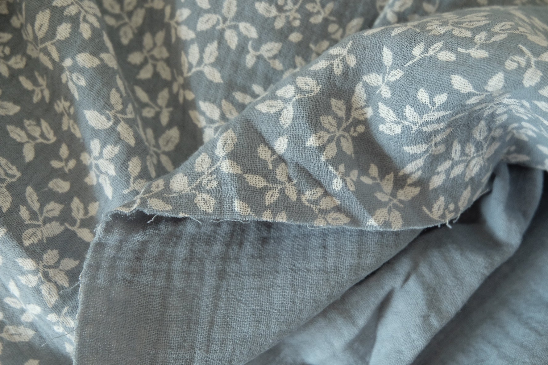 Vintage Botanical Double Gauze Cotton Fabric – Dusty Blue – 2.2 yd