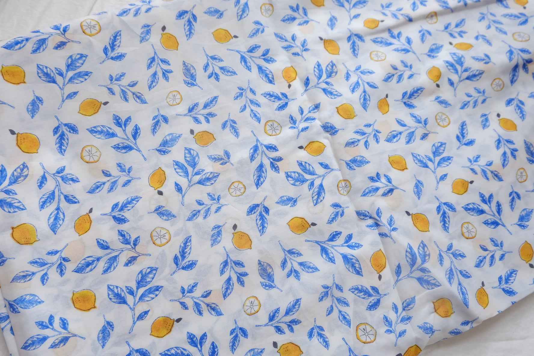 Lemon Branch High-Count Cotton Fabric - 3.28 yd