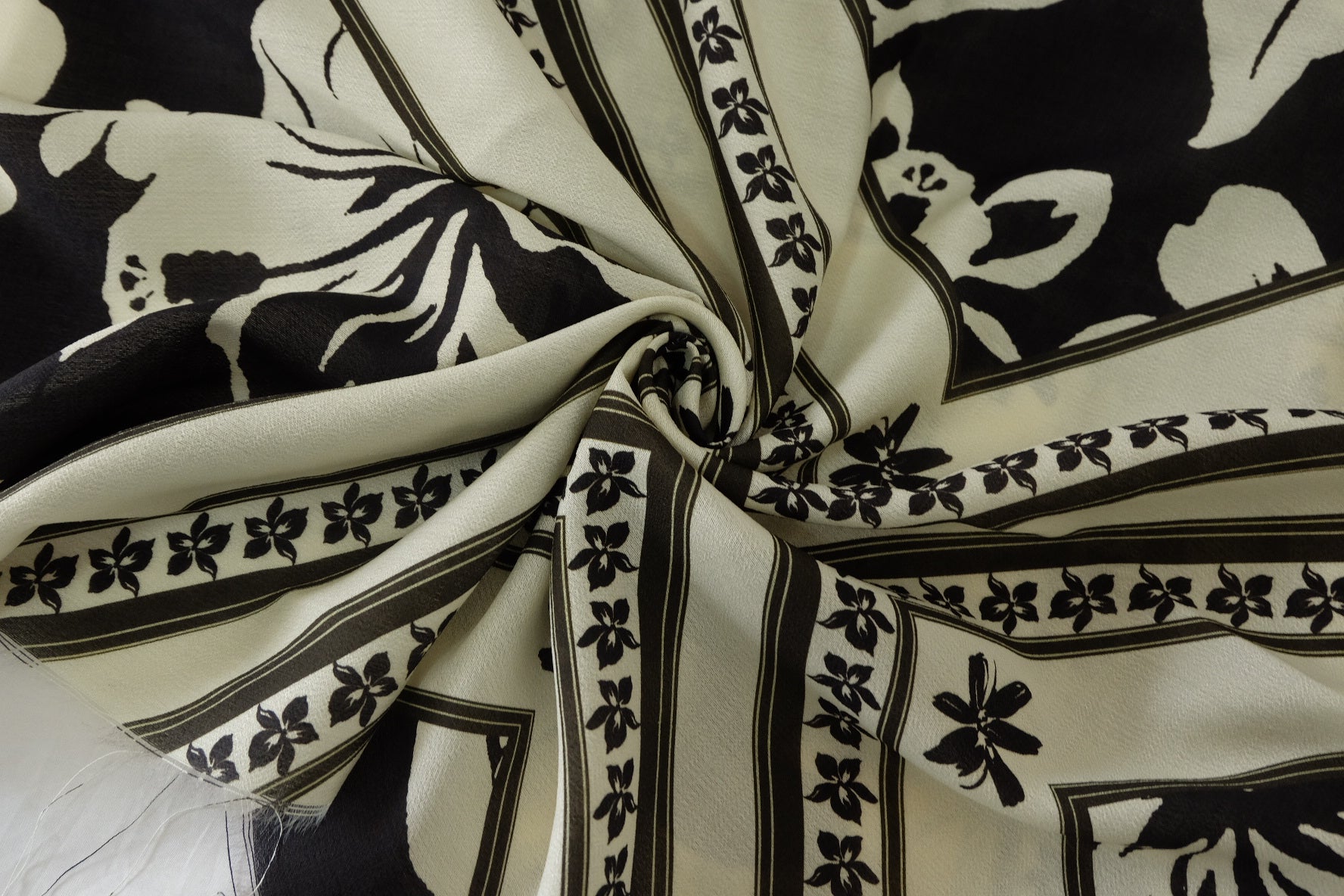 Black & Ivory Botanical Border Tencel Blend Fabric – 3.3 yd