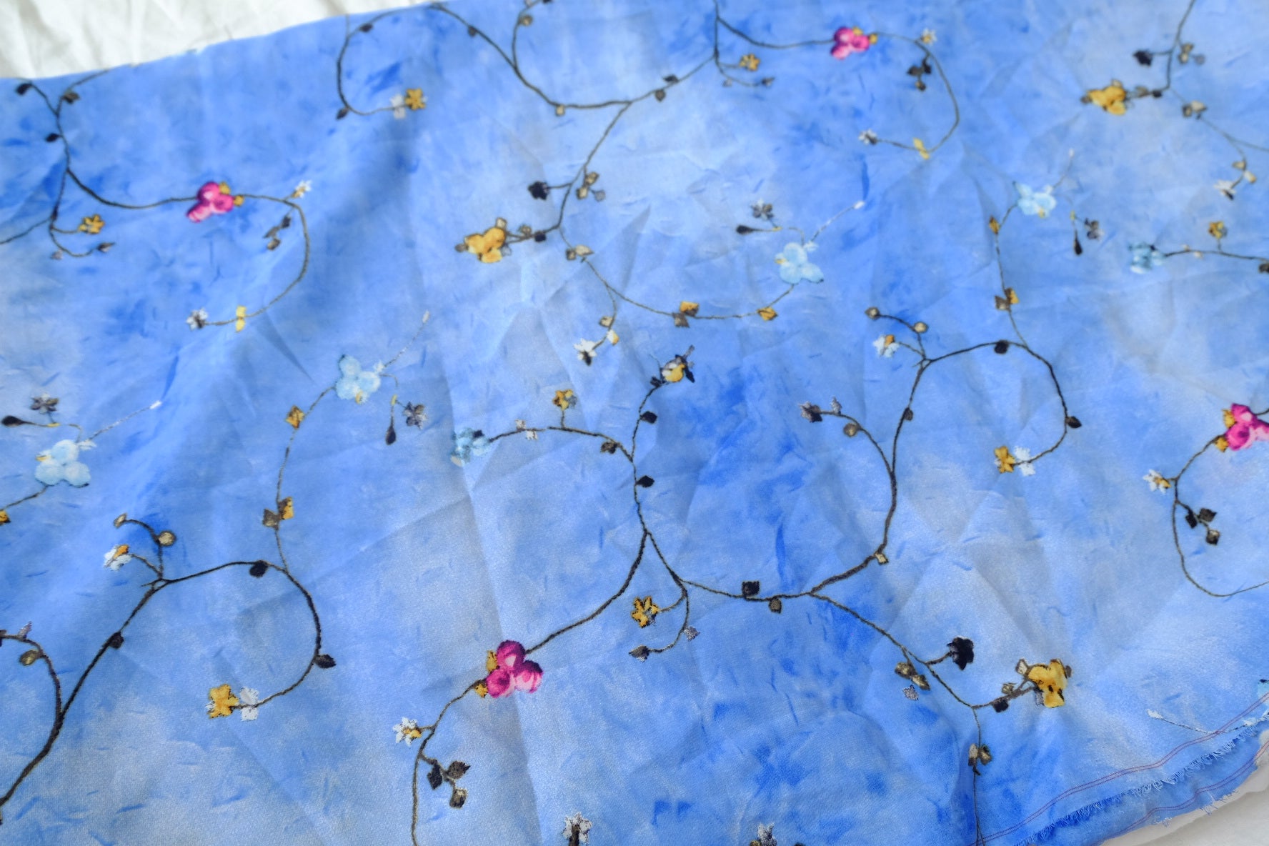 Blue Satin-Touch Viscose Fabric 2.6 Yards