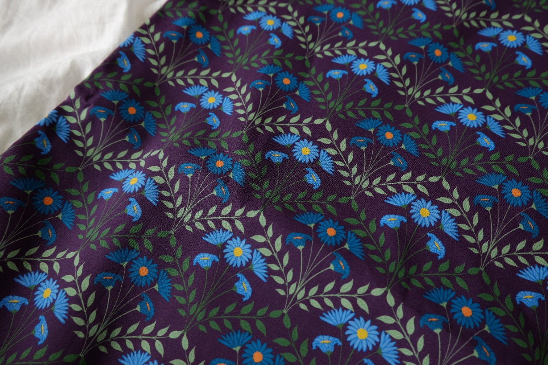 Purple Blue Daisy Cotton Poplin Fabric - 2.19 yd