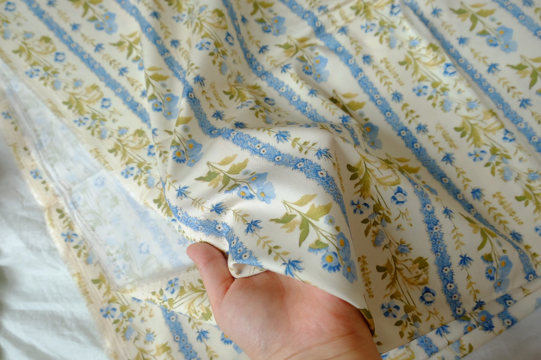 Blue Floral Stripe Cotton Sateen, 2.2 Yards