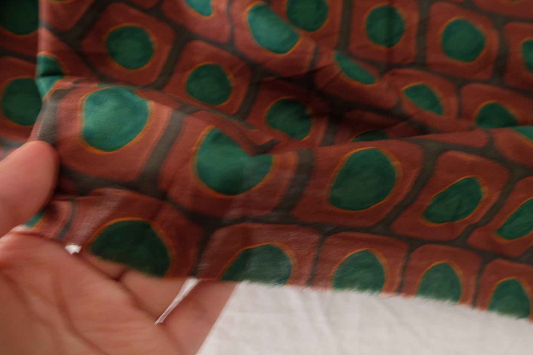Retro Geometric Cotton Voile Fabric – 1.4 yd