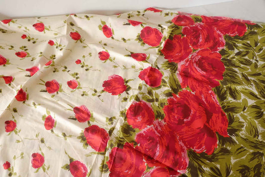Border Rose Cotton Lawn Fabric – 3.6 yd