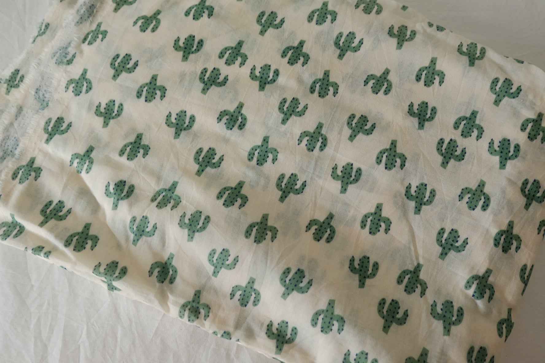 Cactus Print Lightweight Cotton Gauze Fabric – 3.3 yd