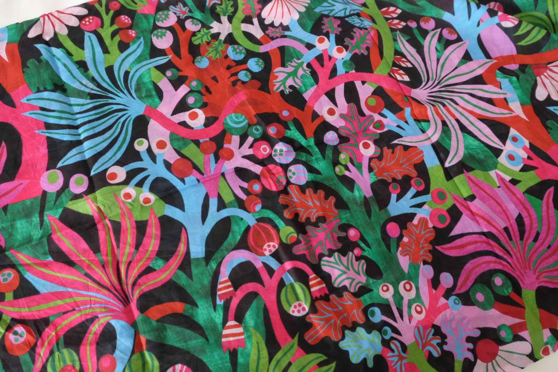 Tropical Botanical Cotton Voile Fabric – 2.2 Yards