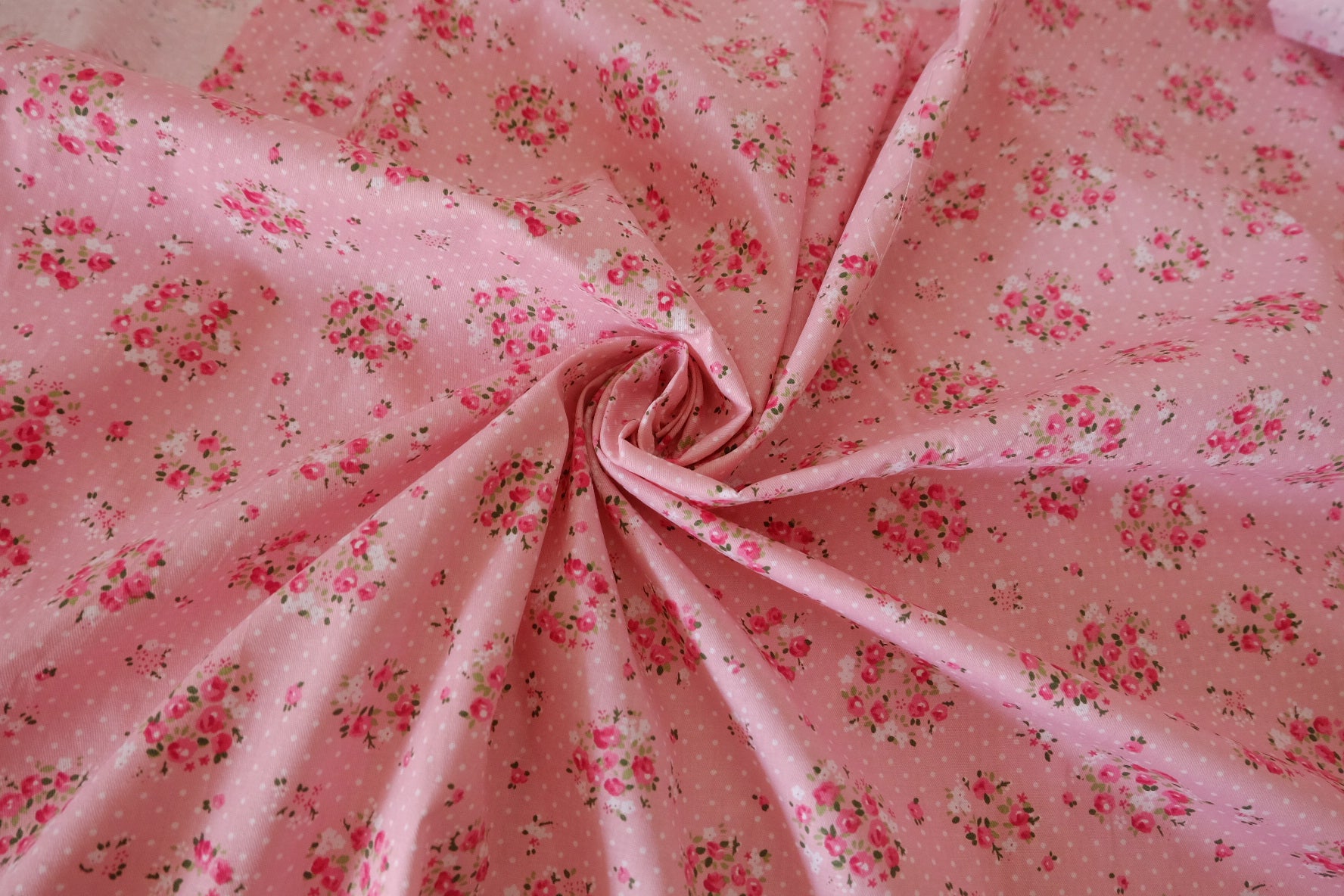 Pink Vintage Floral Cotton Poplin Fabric – 3.3 yd