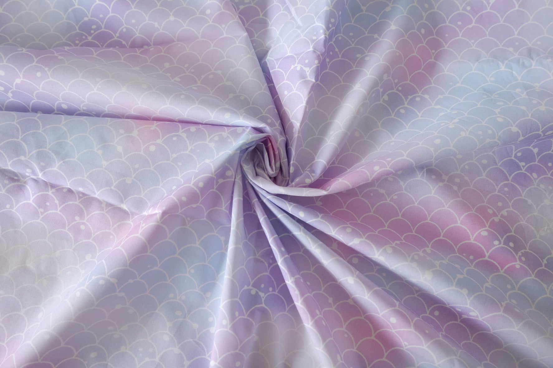Pastel Mermaid Scale Cotton Lawn Fabric – 3.28 yd