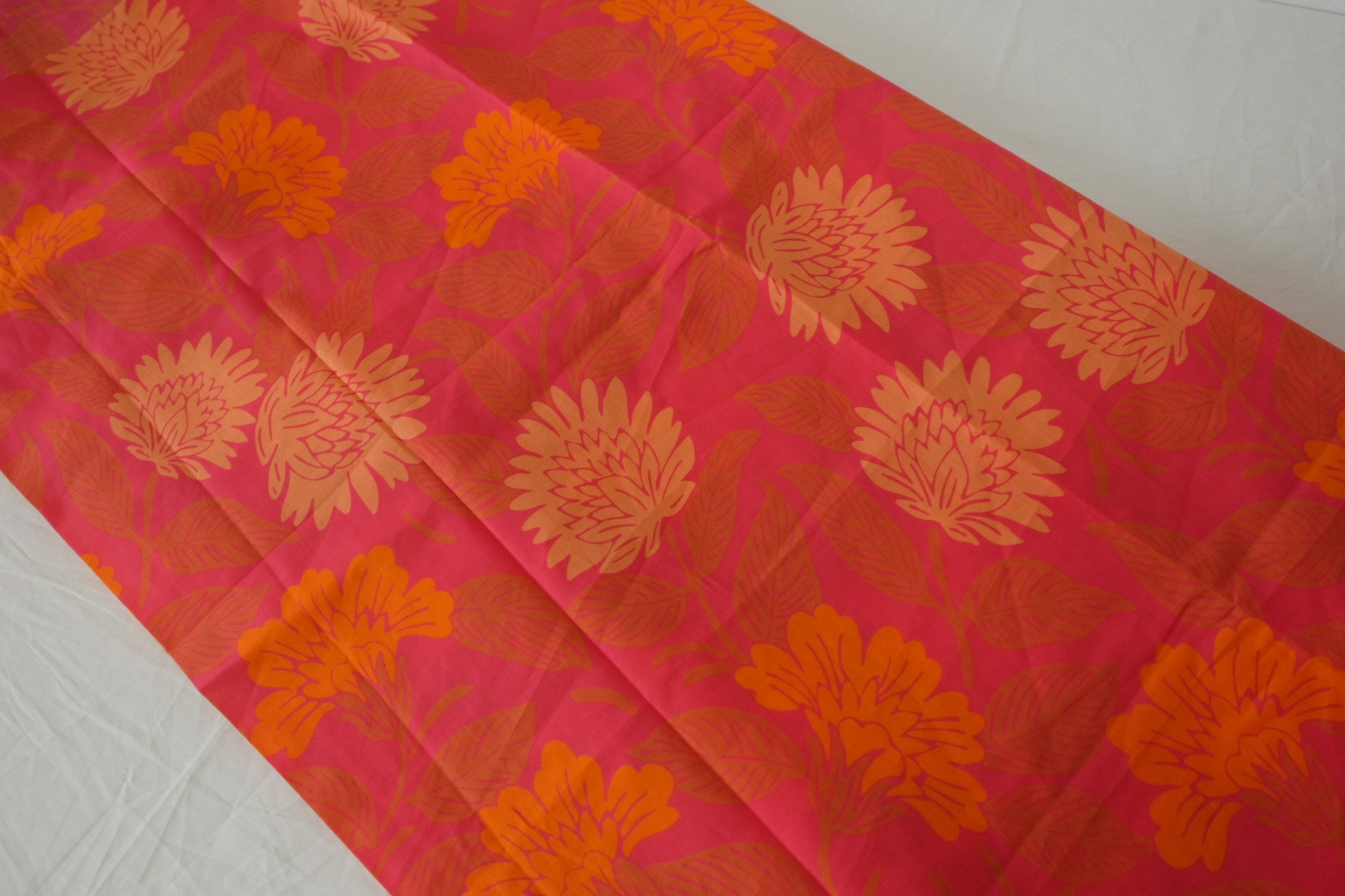 Hot Pink Orange Floral Lightweight Cotton Fabric - 2.1 yd