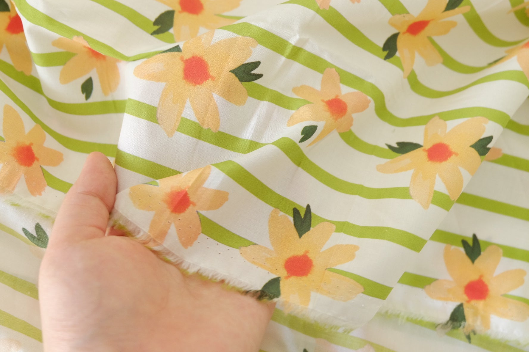 Cotton Lawn Fabric – Yellow Daisy Stripe Print – 3.3 yd
