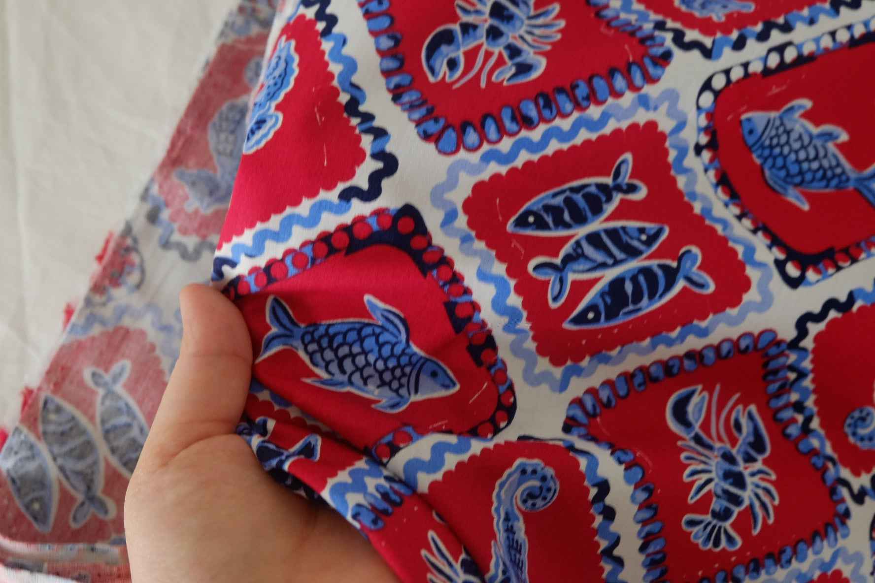 Retro Seaside Motif Cotton Poplin – 3.3 yd
