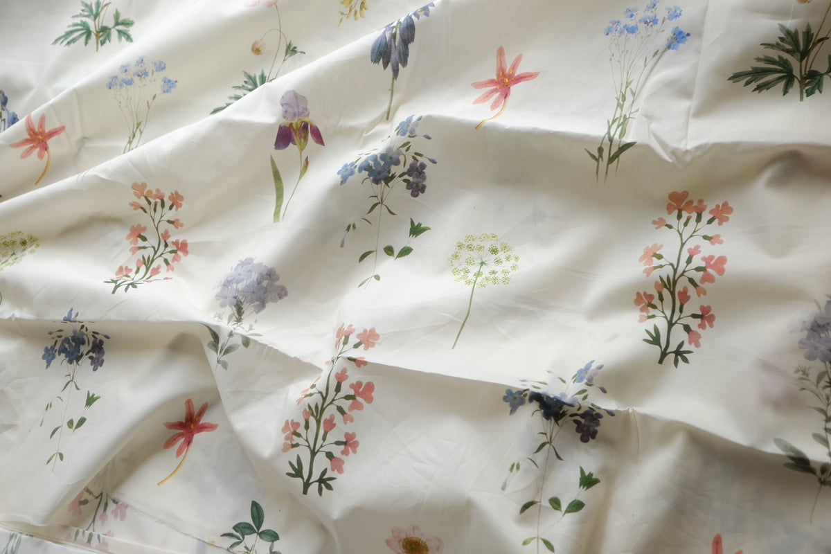 Botanical Garden Cotton Lawn – 3.3 yd