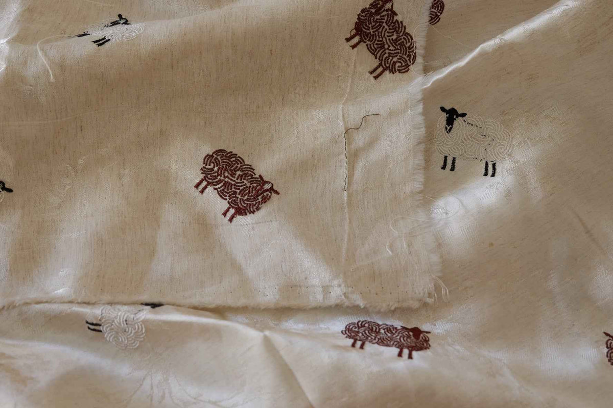 Little Sheep Embroidered Jacquard Cotton Linen Blend – 1.6 yd