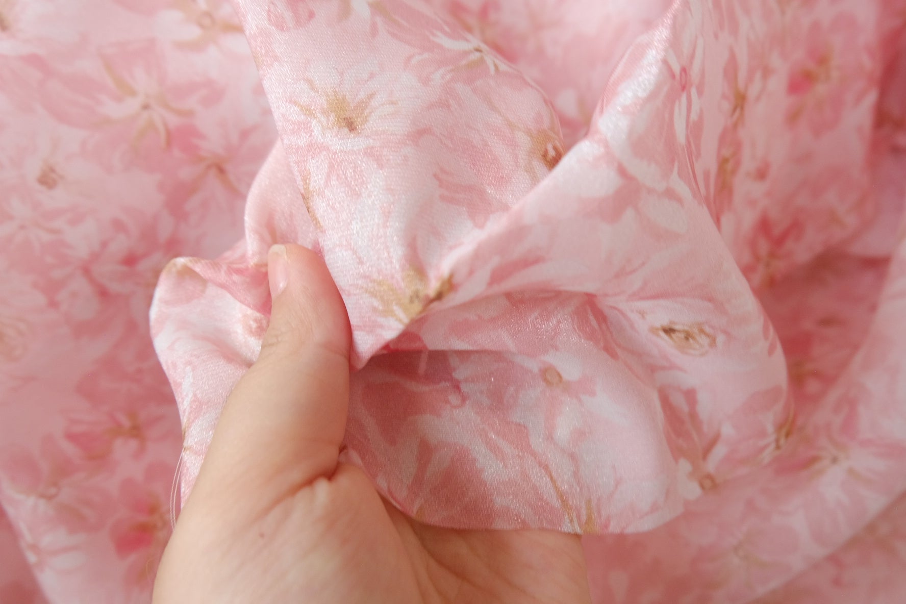Shimmer Pink Floral Chiffon, 3.28 Yards